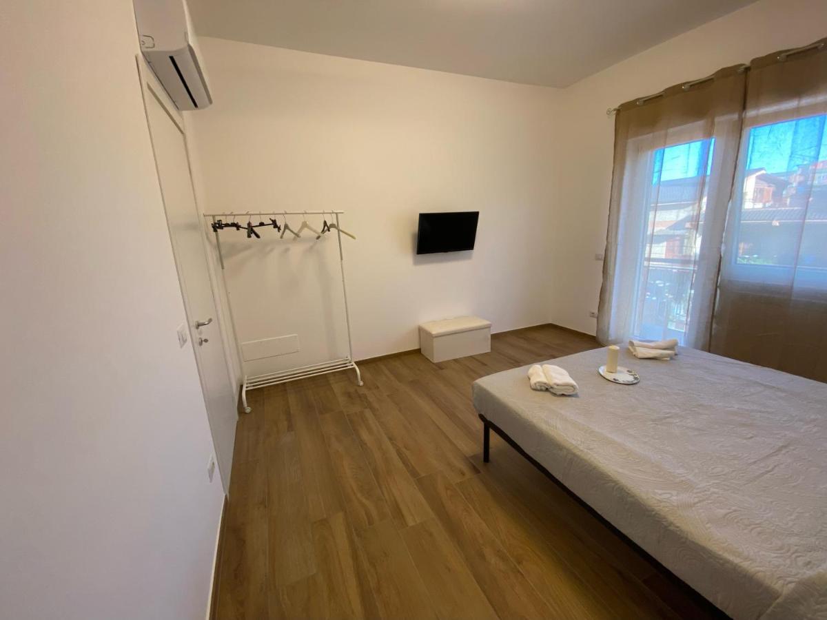 דירות אצ'יליה Viriamo House Roma מראה חיצוני תמונה