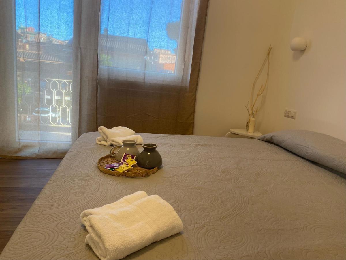 דירות אצ'יליה Viriamo House Roma מראה חיצוני תמונה