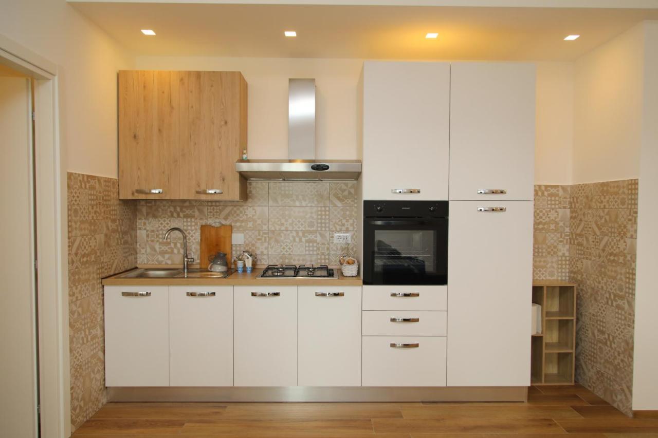 דירות אצ'יליה Viriamo House Roma מראה חיצוני תמונה