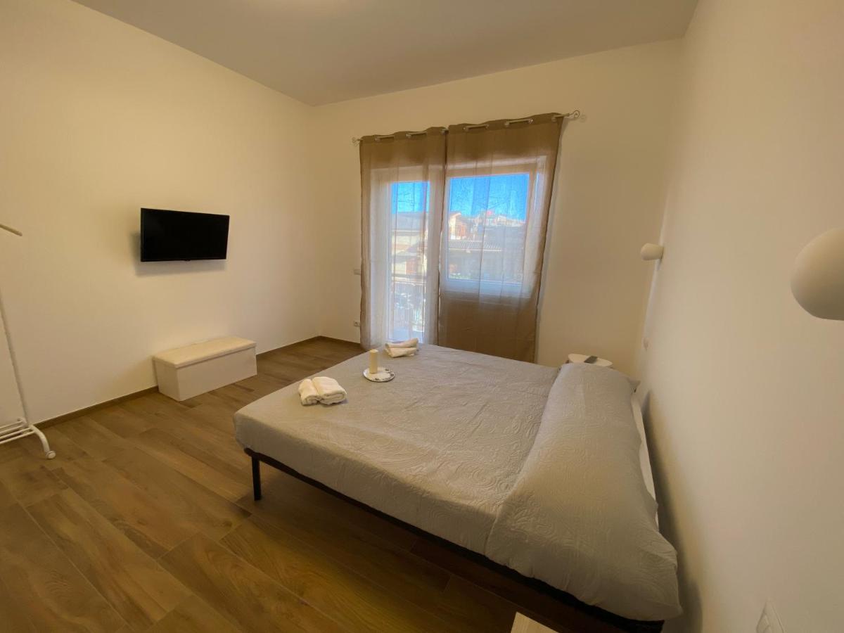דירות אצ'יליה Viriamo House Roma מראה חיצוני תמונה