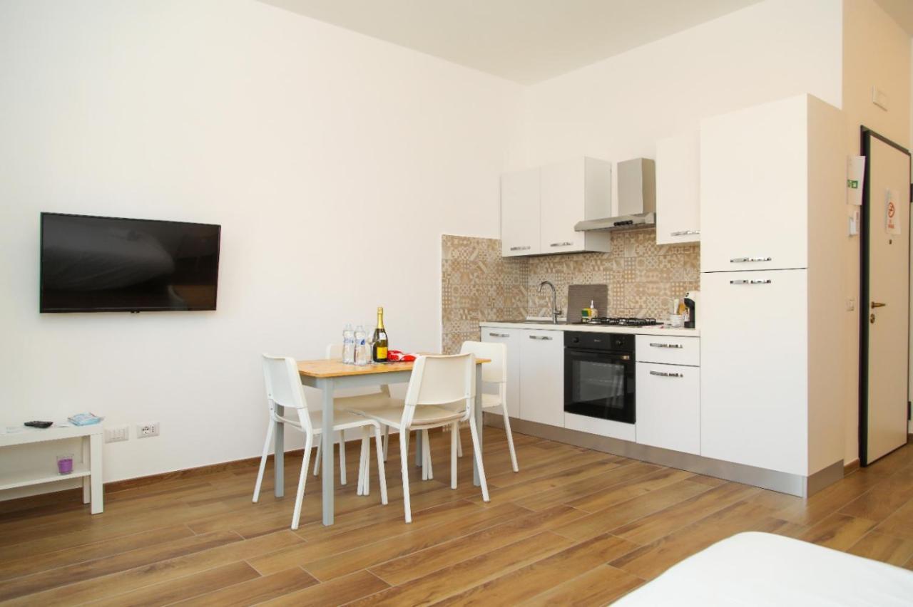 דירות אצ'יליה Viriamo House Roma מראה חיצוני תמונה