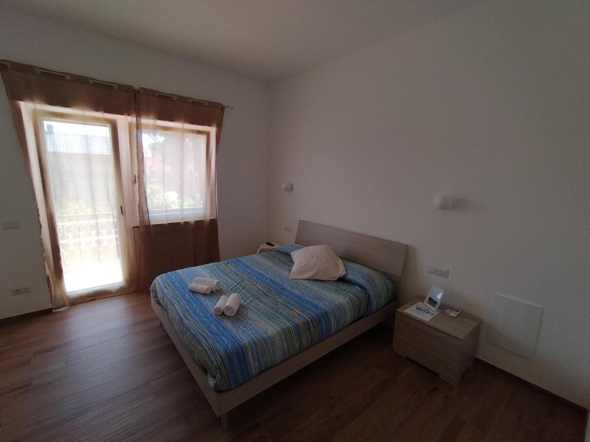 דירות אצ'יליה Viriamo House Roma חדר תמונה
